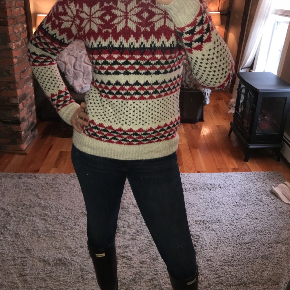 Sweater - Picture 4 of 5
